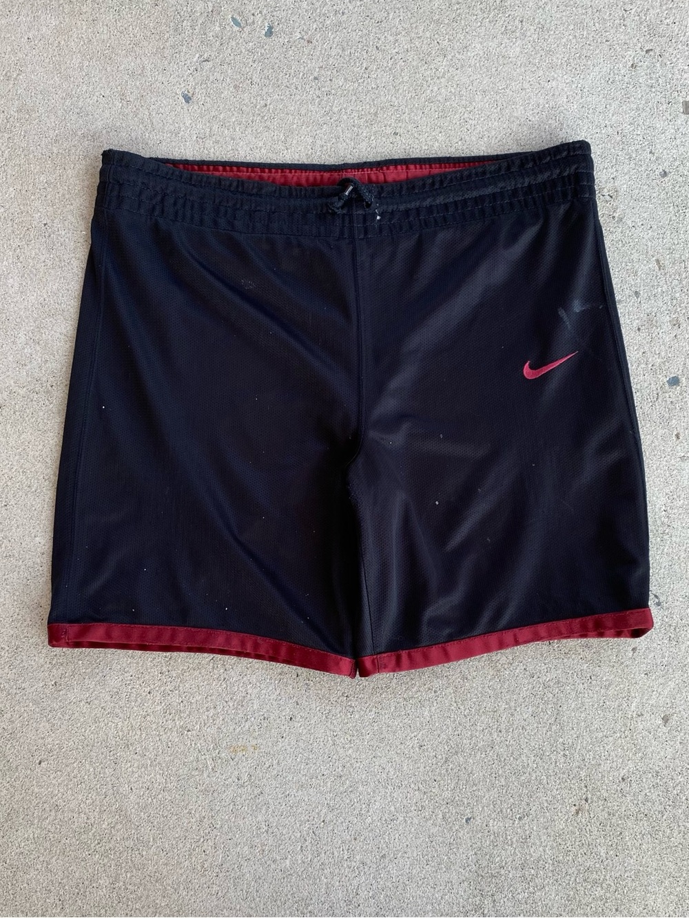 90s Vintage Nike Basketball Shorts - Adjustable waist band